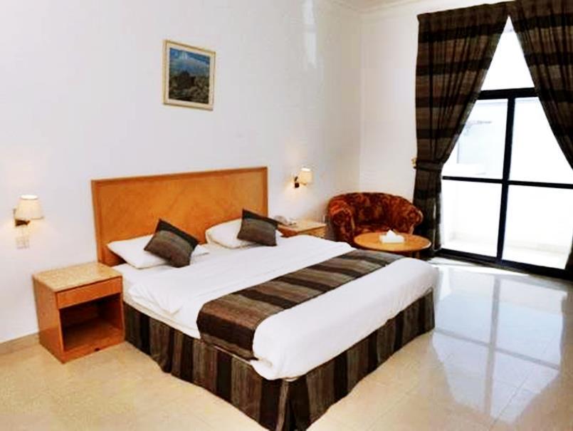 Beach Hotel Maszkat Kültér fotó